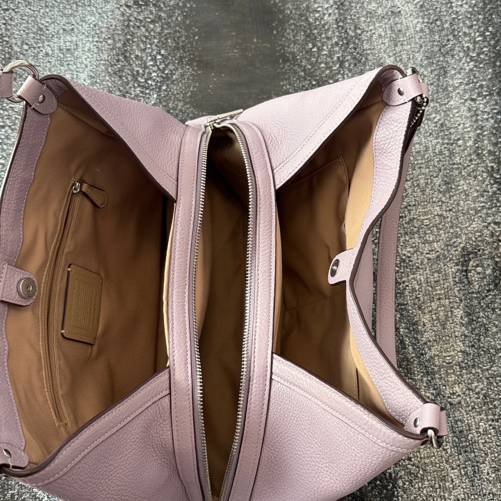 Coach Lavender Pebbled Leather Shoulder Bag Hobo Zip Pocket Everyday Purse - Picture 3 of 11